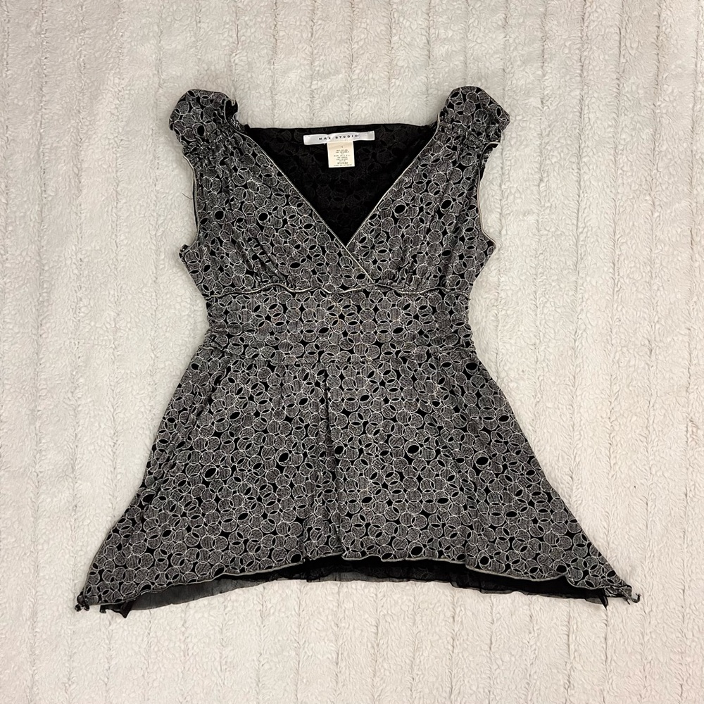 90s/y2k Max Studio flowy layered top major dark fairy vibes! 🧚🏼‍♀️🖤